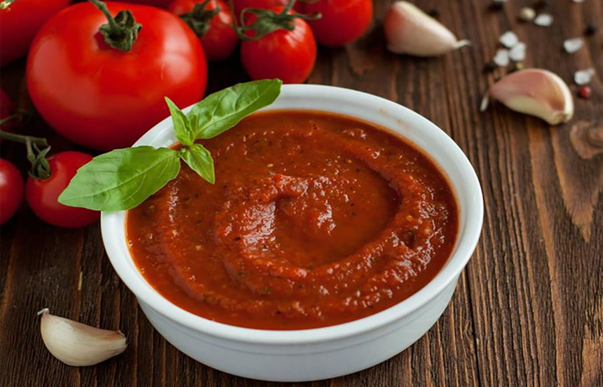 Sweet tomato paste