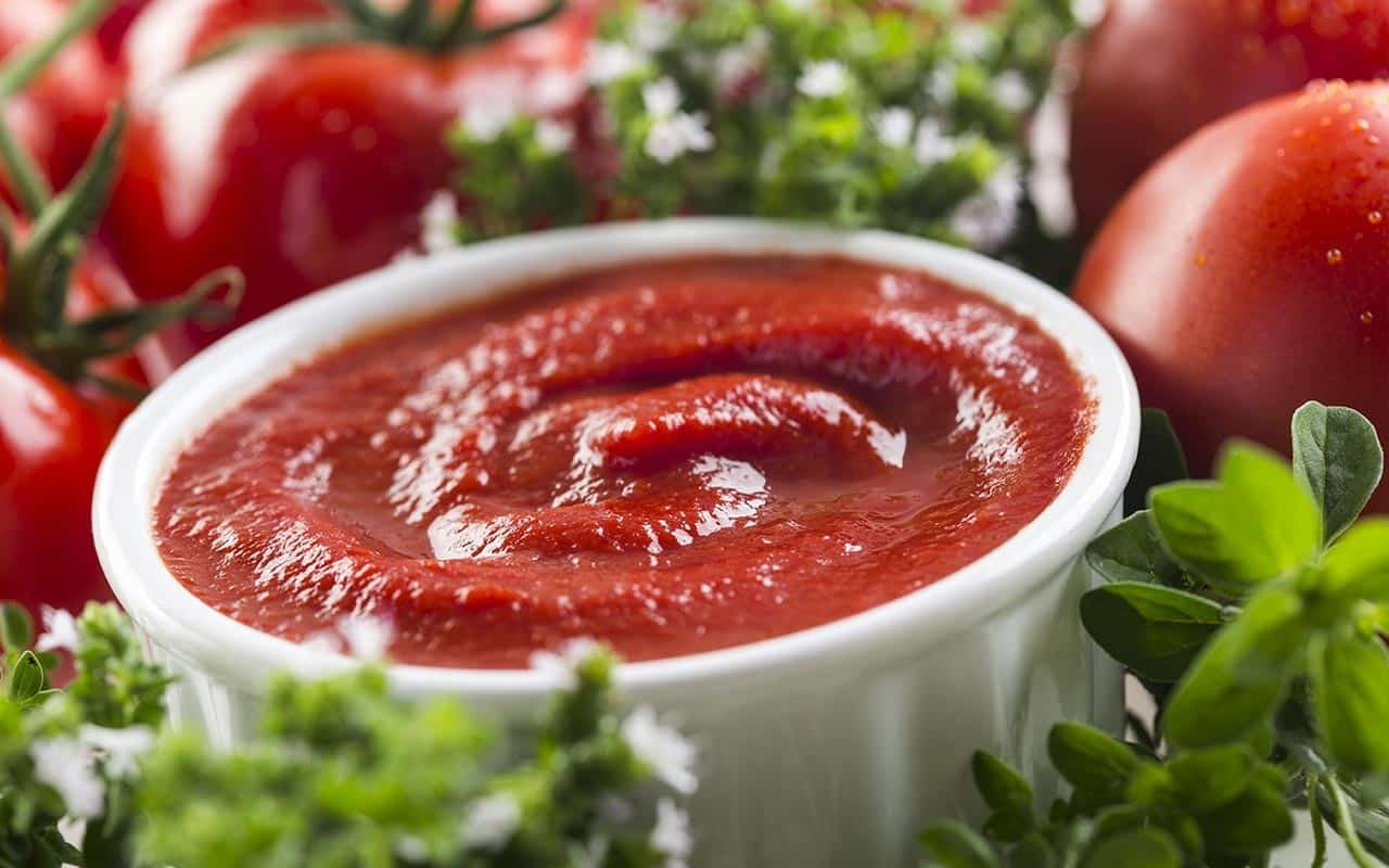 Benefits of tomato paste in traditional medicine