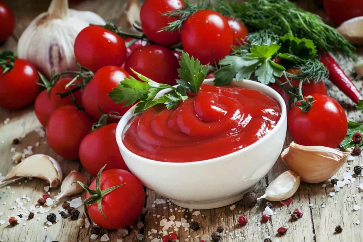 Benefits of tomato paste and nutritional value en for maintaining a guaranteed health of the body