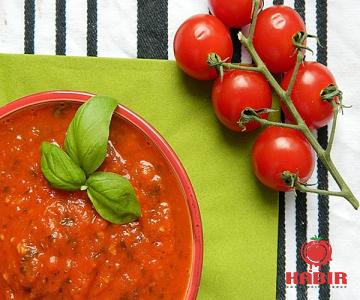 Buy the latest types of garlic tomato paste at a reasonable price