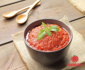 Purchase and price of tomato paste in bolognese types